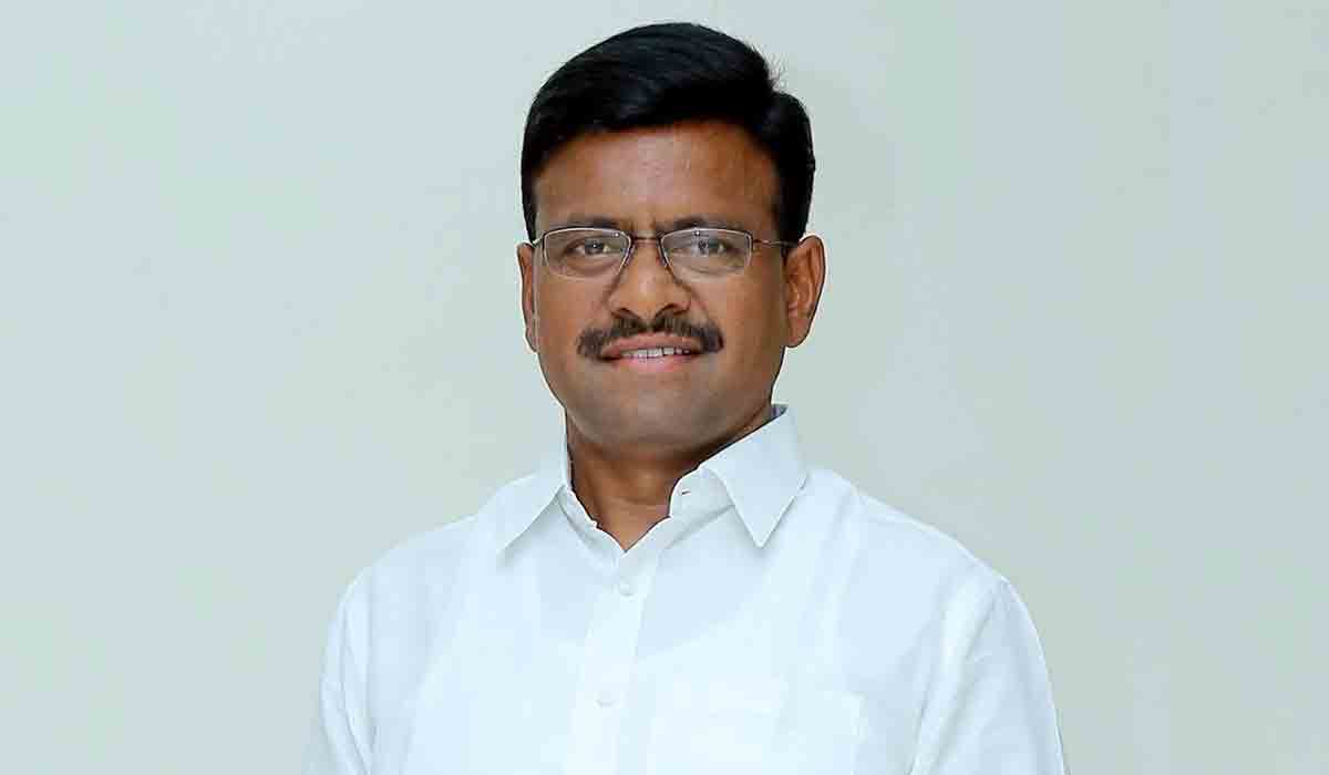 MLC Tata Madhu| ఖమ్మం కాంగ్రెస్‌ సభ అట్టర్‌ ఫ్లాప్‌.. అది జనగర్జన కాదు నాయకుల గర్జన: ఎమ్మెల్సీ తాతా మధు