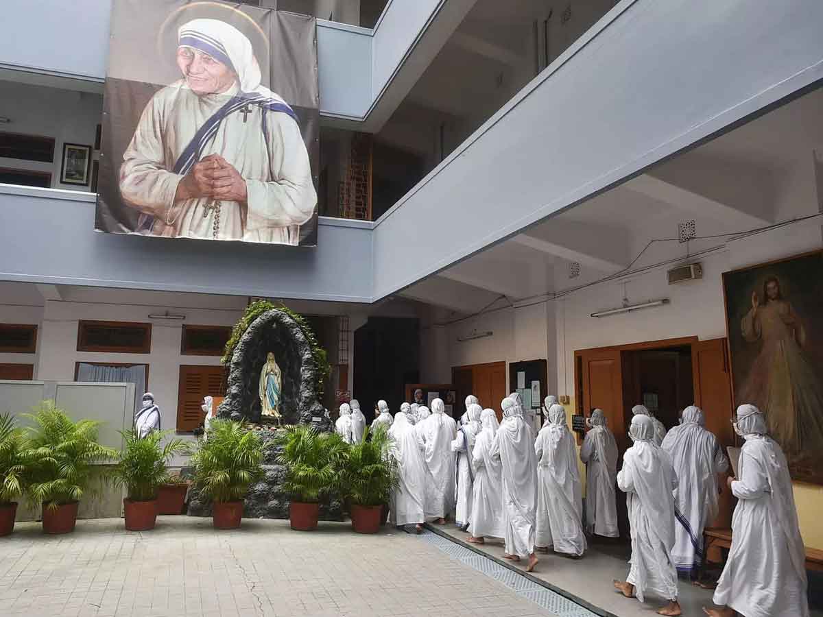 Missionaries of Charity | మిష‌న‌రీస్ ఆఫ్ చారిటీస్ ఎఫ్సీఆర్ఏ లైసెన్స్  రిస్టోర్డ్‌!