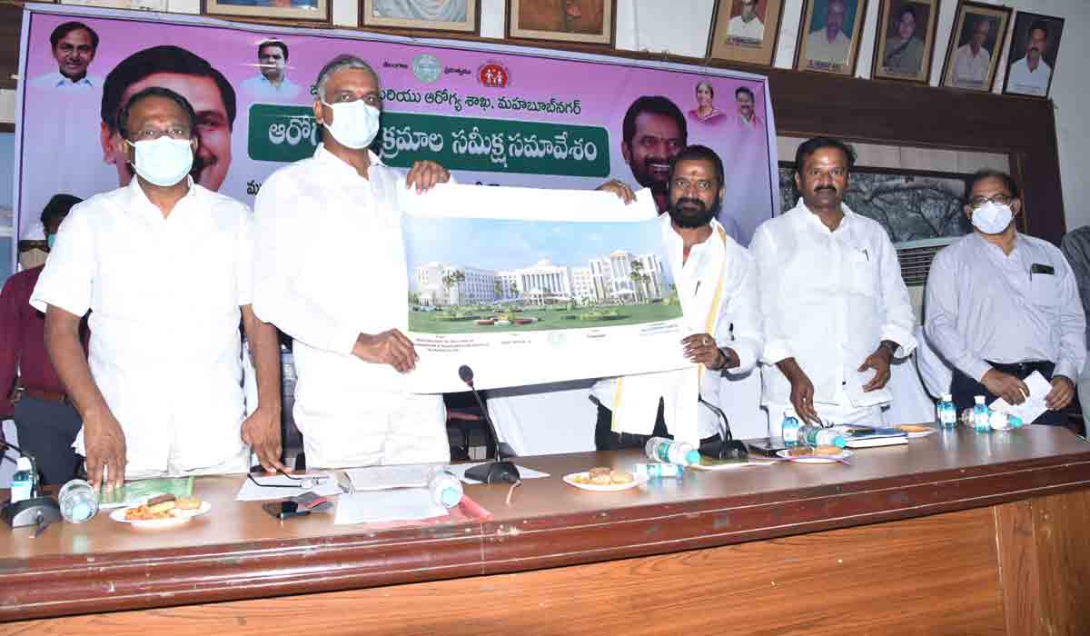 టీనేజర్ల టీకాలో మొదటి స్థానం