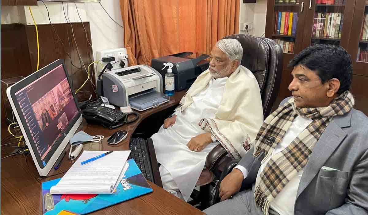 తెలంగాణ ప‌ట్ల కేంద్రానికి ఎందుకీ వివ‌క్ష?