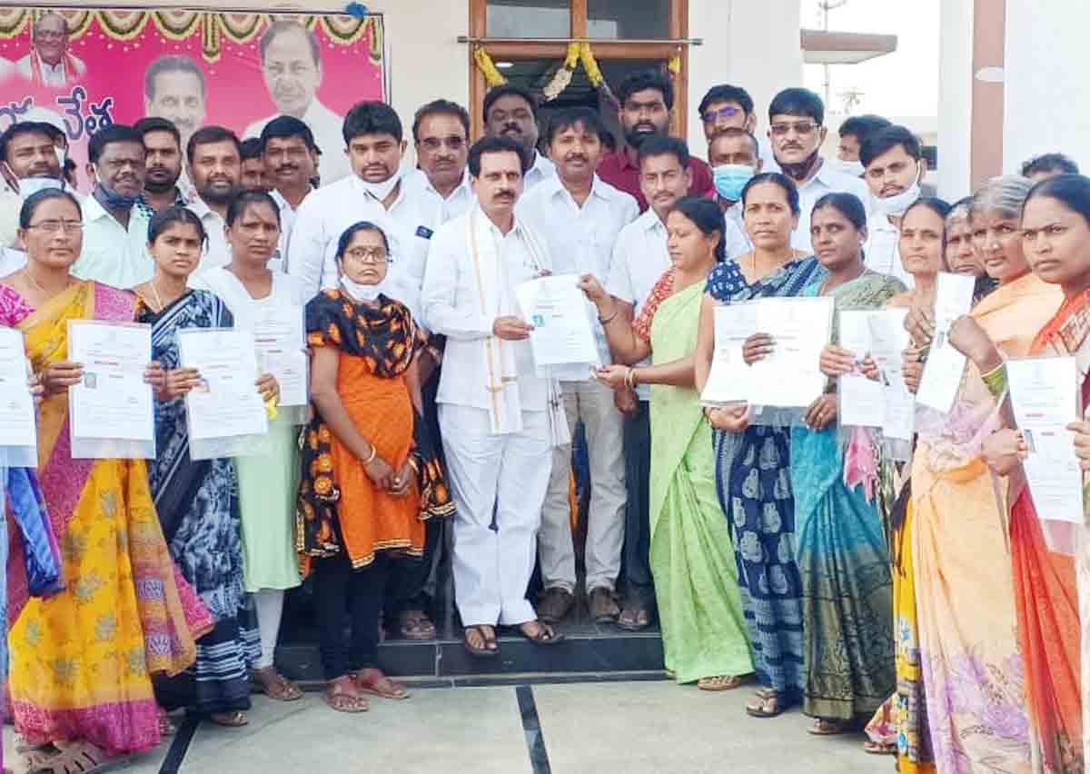 ప్రజా సంక్షేమమే ప్రభుత్వ లక్ష్యం : ఎమ్మెల్యే