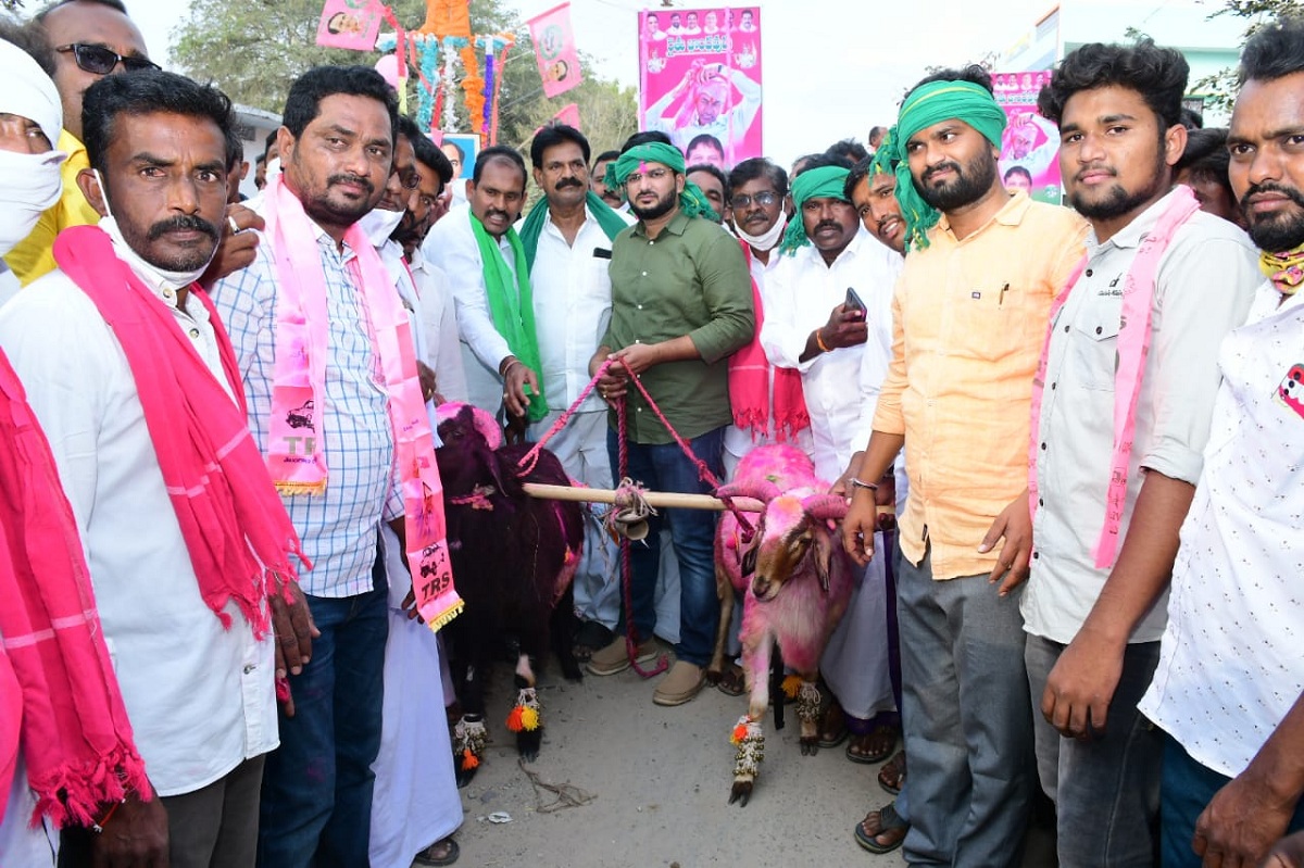 జిల్లాలో జోరుగా రైతు బంధు సంబురాలు