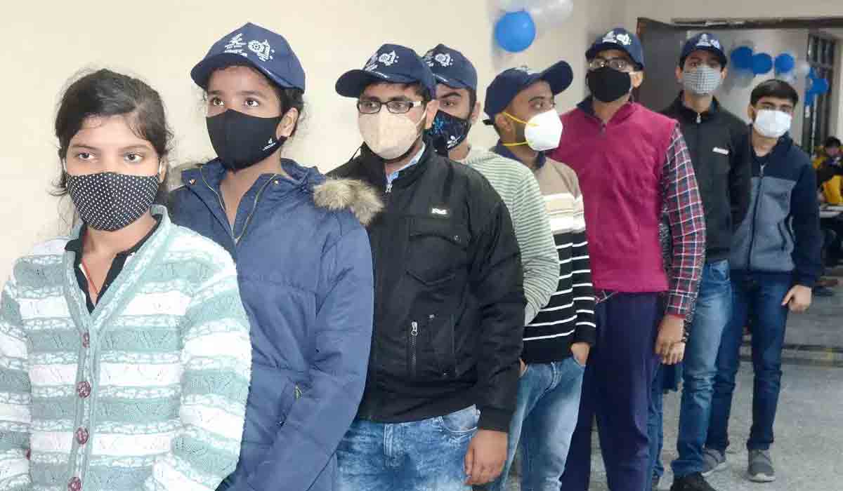 నలందా మెడికల్‌ కాలేజీలో మరో 59 మంది డాక్టర్లకు కరోనా