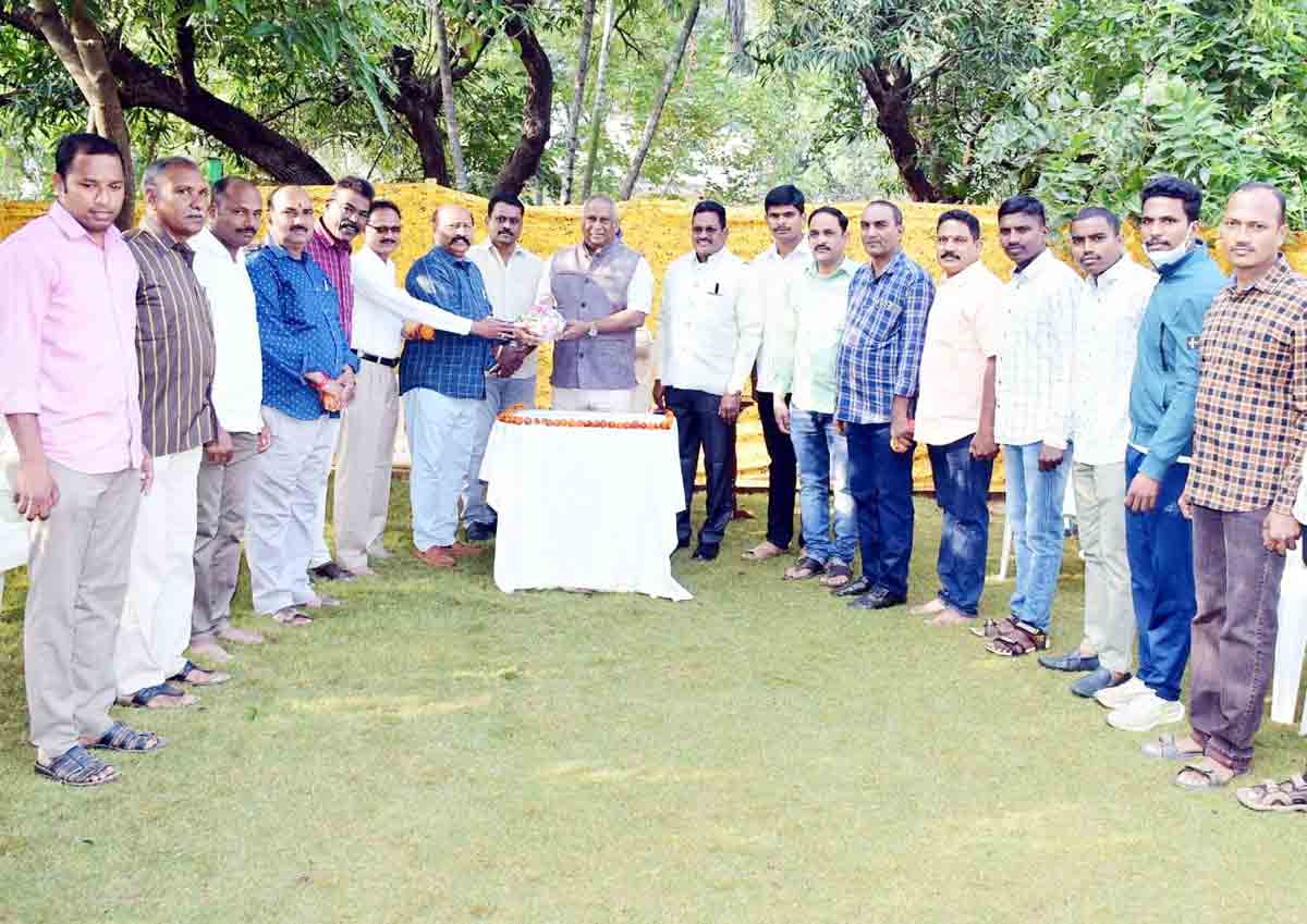 ఉత్సాహంగా నూతన సంవత్సర వేడుకలు