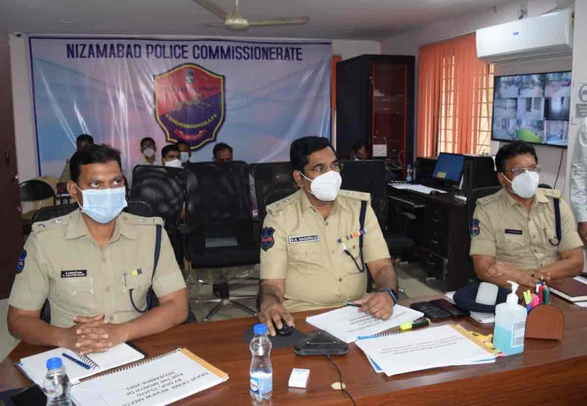 మట్కా, గ్యాంబ్లింగ్‌, గంజాయిపై నిఘా పెంచాలి