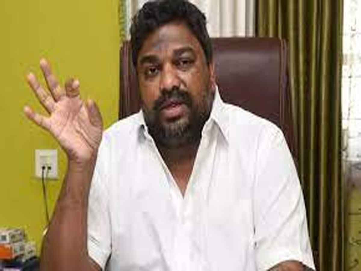 రాజకీయాల్లోకి వ‌స్తా.. మూడింట పోటీ చేస్తా: నిర్మాత న‌ట్టి కుమార్‌