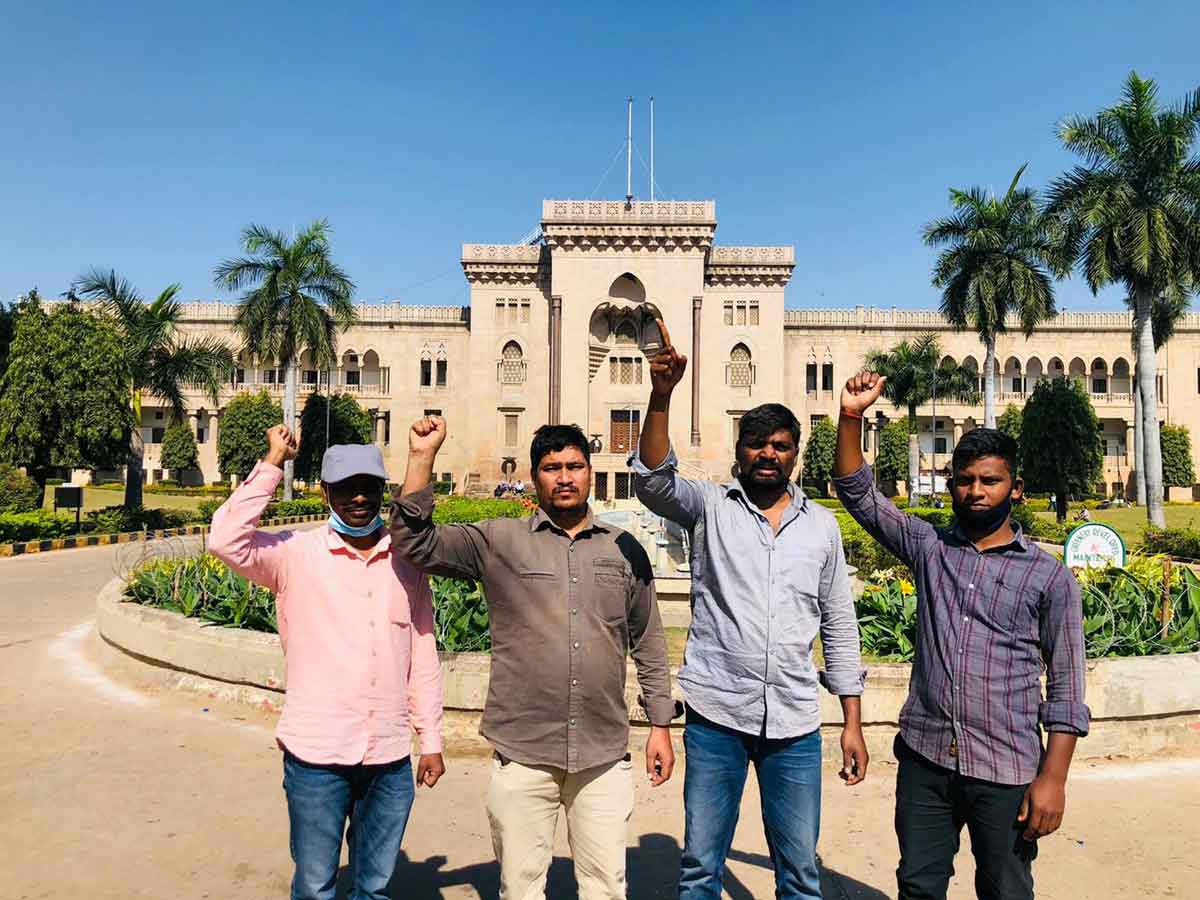 ఎంపీ అర్వింద్‌ బహిరంగ క్షమాపణ చెప్పాలి