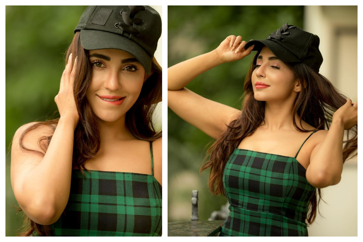 Parvati Nair | గ్రీన్‌ డ్రెస్‌లో పార్వతి నాయర్ అందాల ఆరబోత..