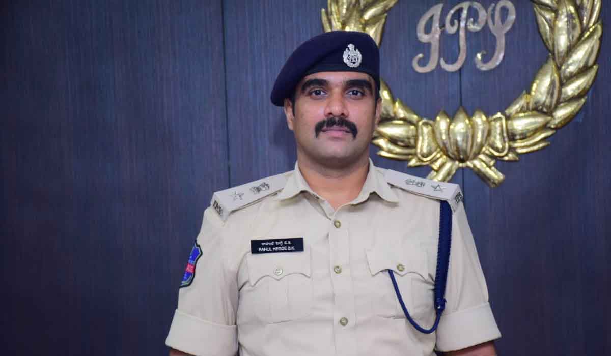 అందరి భాగస్వామ్యంతో గంజాయి రహిత జిల్లాగా సిరిసిల్ల : ఎస్పీ రాహుల్‌ హెగ్డే