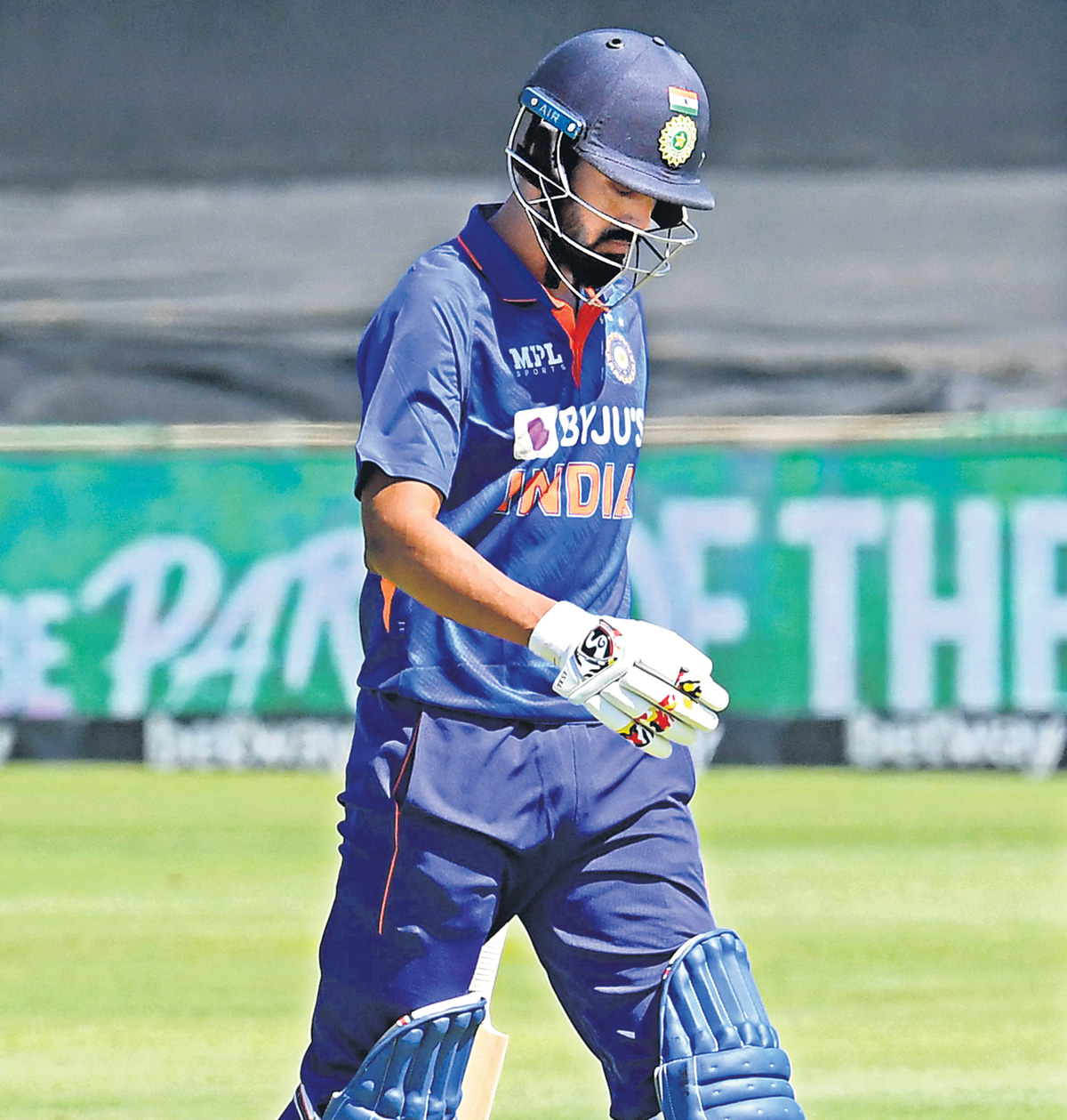 తొలి వన్డేలో భారత్‌ పరాజయం