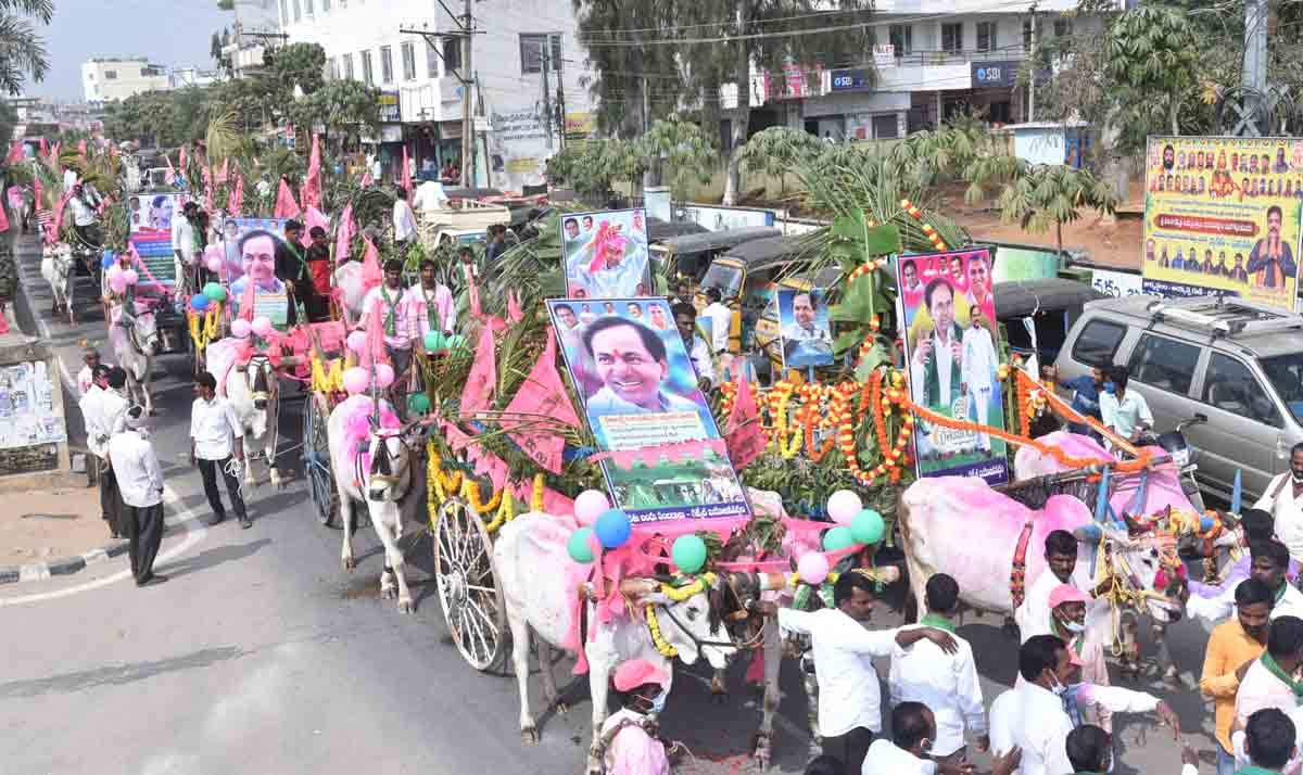 ట్విట్టర్‌ టాప్‌ ట్రెండింగ్‌లో రైతుబంధు, కేసీఆర్‌