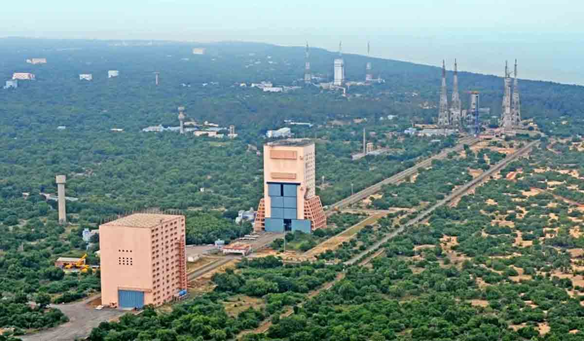 ‘షార్‌’లో క‌రోనా క‌ల‌క‌లం.. 12 మందికి పాజిటివ్