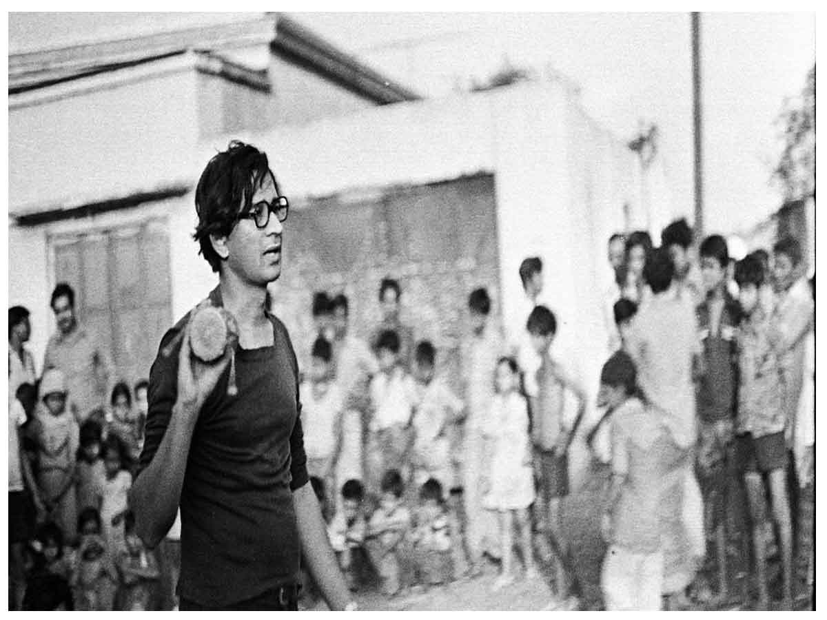 చరిత్రలో ఈరోజు: నాటకంలోని పాత్రలో జీవిస్తున్న ఓ నటుడి దారుణహత్య