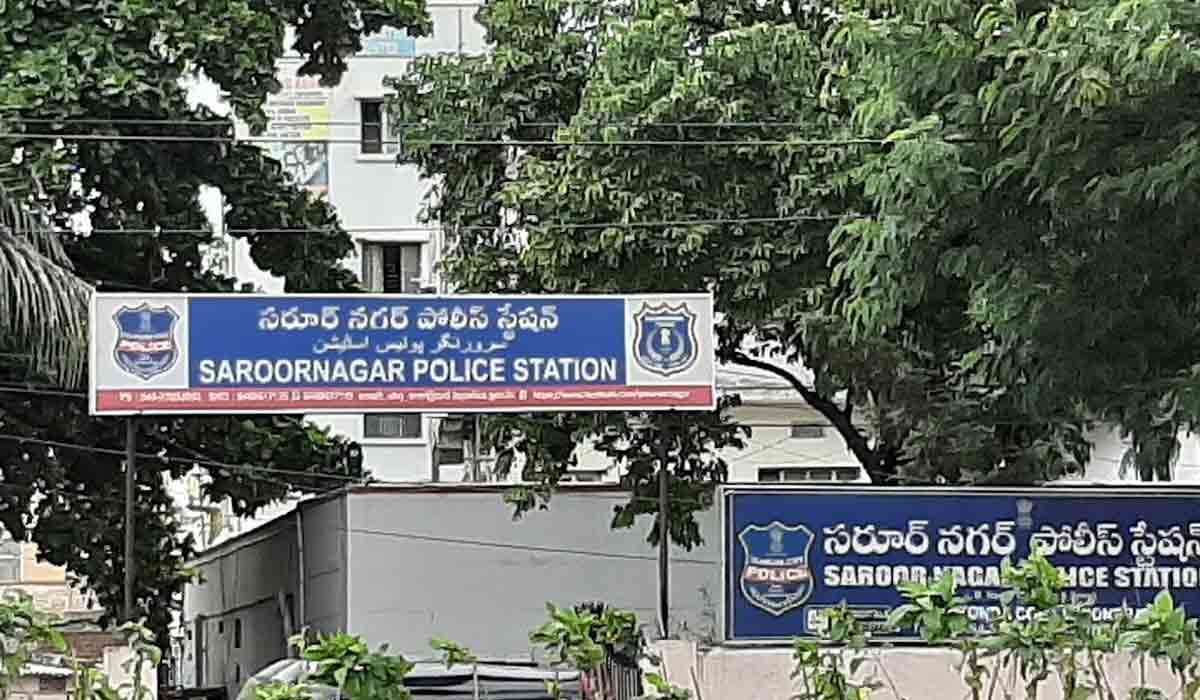 Hyderabad | స‌రూర్ న‌గ‌ర్ పీఎస్‌లో క‌రోనా క‌ల‌క‌లం