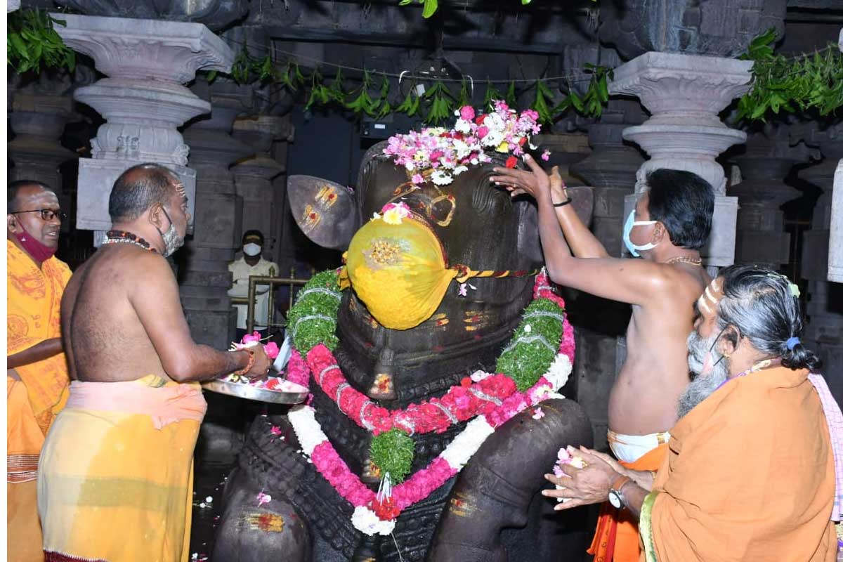 Srisailam Temple | శ్రీశైలంలో పరివార దేవతలకు శాస్త్రోక్తంగా పూజలు