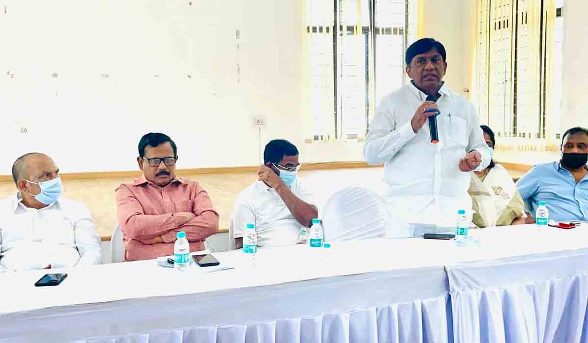 Telangana | రాష్ట్ర ప్రభుత్వంపై అసత్య ప్రచారం చేస్తున్నారంటూ.. బీజేపీ నేతలకు వ్యతిరేకంగా హైకోర్టు న్యాయవాదుల తీర్మానం