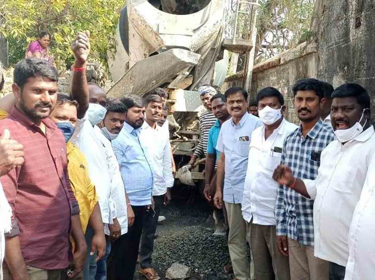 మౌలిక వసతుల కల్పనే సర్కారు ధ్యేయం