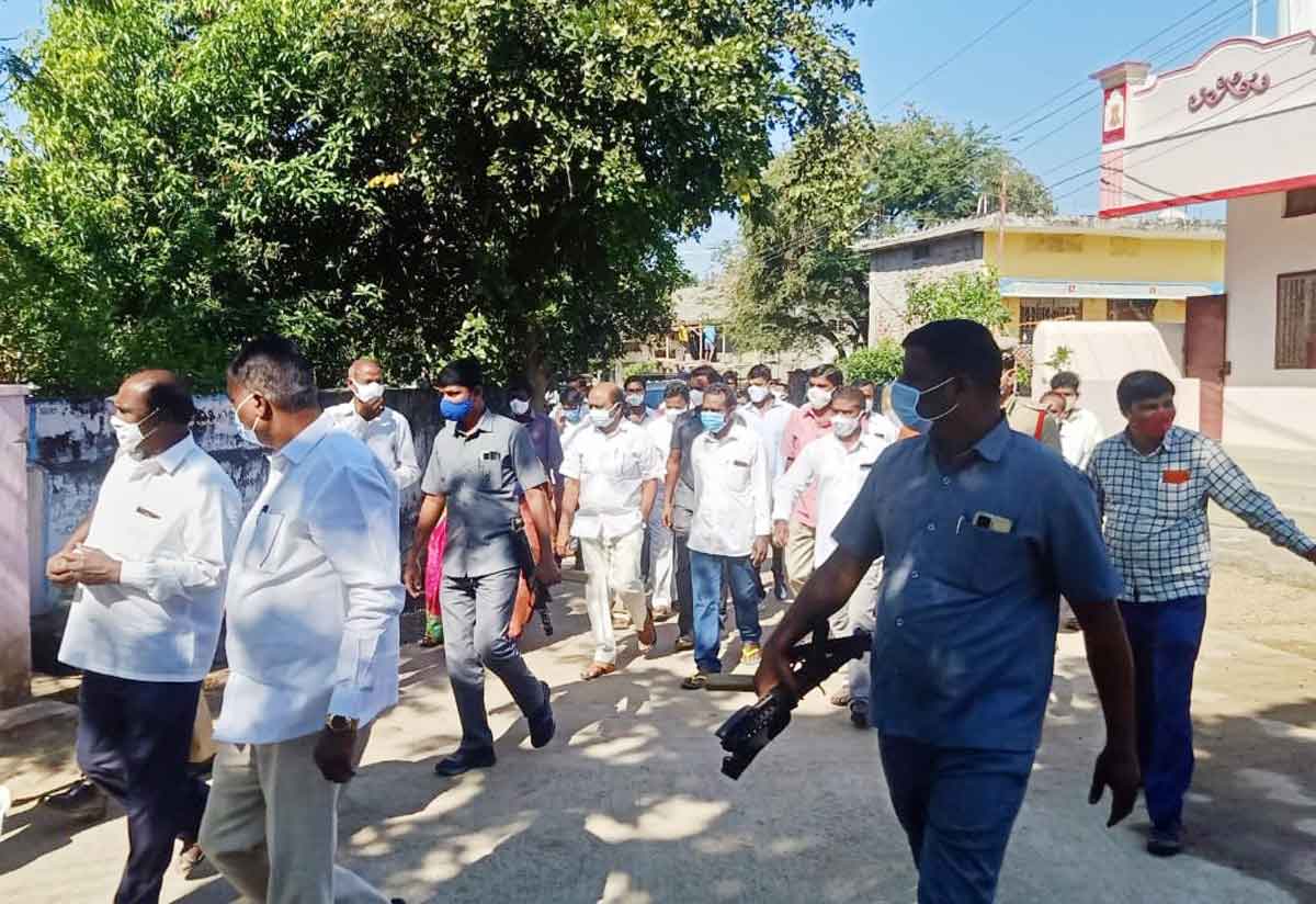 కేసీఆర్‌ పాలనలోనే గ్రామాల అభివృద్ధి: చల్లా