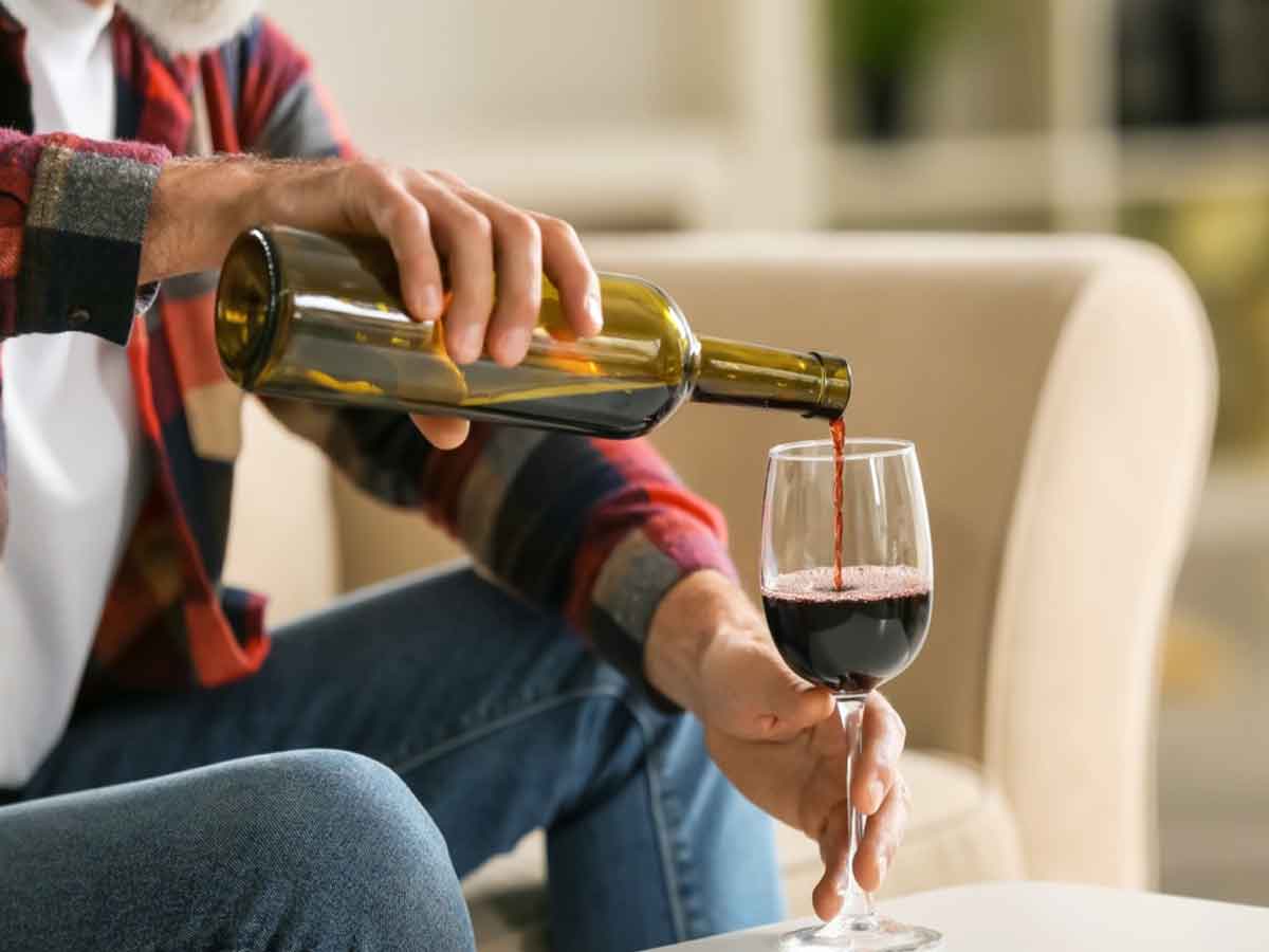 వైన్‌తో క‌రోనాకు చెక్ పెట్టొచ్చు.. కొత్త ప‌రిశోధ‌న వాద‌న ఇది..