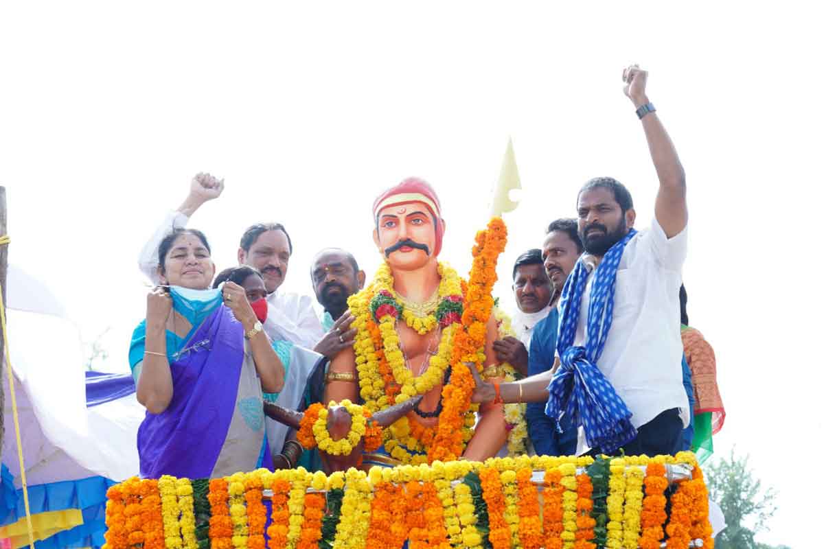 గొప్ప పర్యాటక ప్రాంతం మన యాదాద్రి