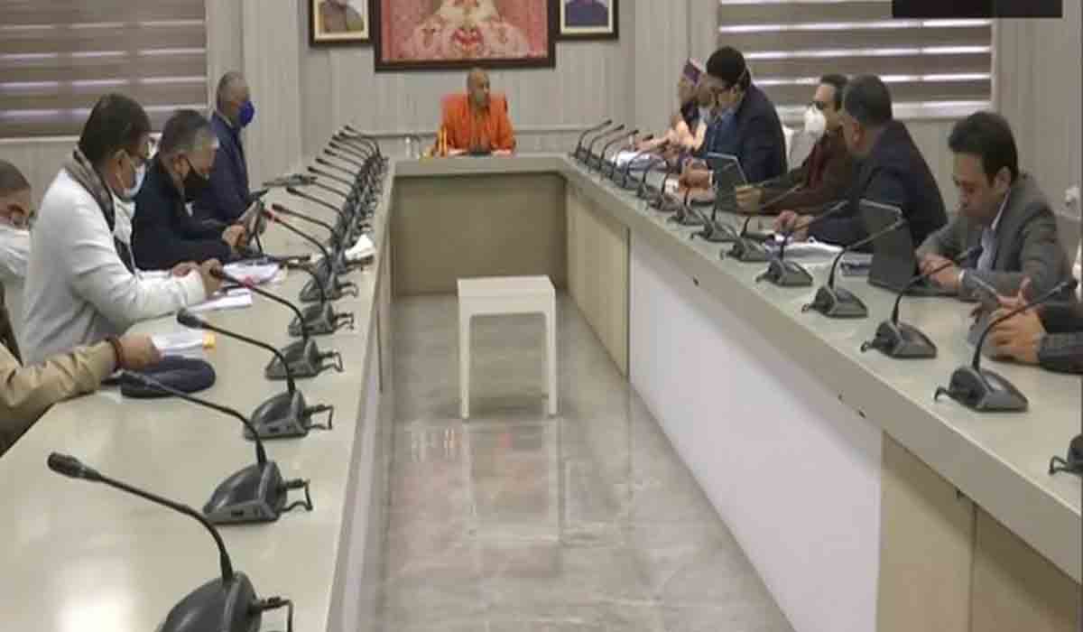 Night curfew in UP: యూపీలో క‌రోనా ఆంక్ష‌లు క‌ఠినం.. రాష్ట్ర‌వ్యాప్తంగా నైట్ క‌ర్ఫ్యూ..!