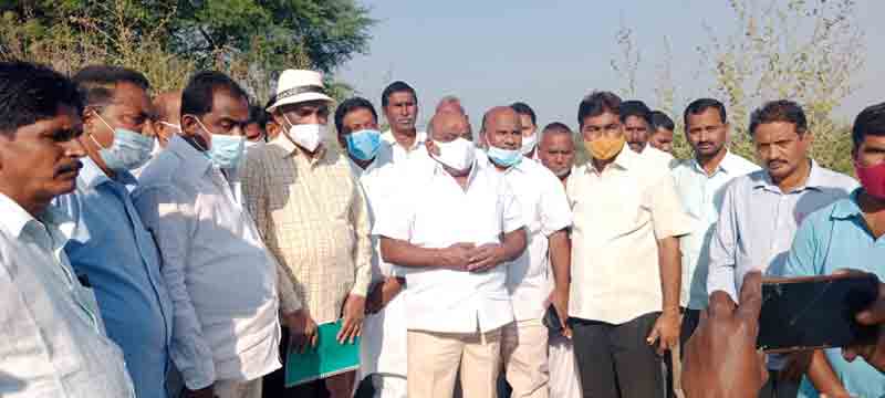 సాగునీరు అందేలా కృషి చేయాలి