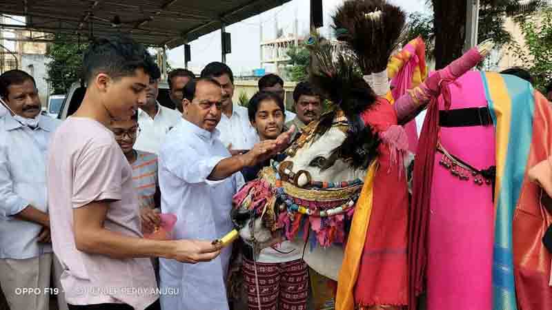 ఏప్రిల్‌ వరకు కలెక్టరేట్‌ సిద్ధం చేయాలి