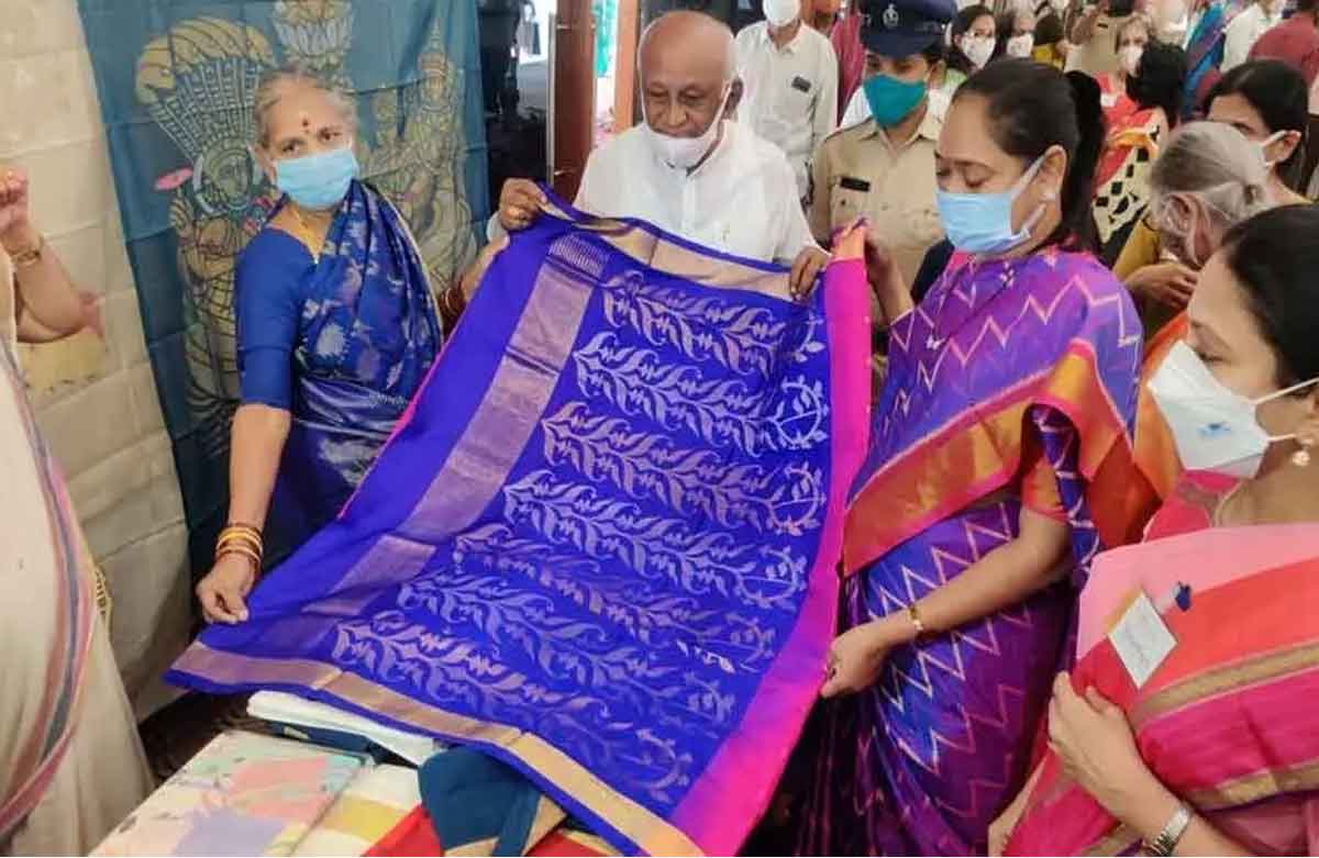 AP Home minister | చేనేత ఉత్పత్తులను ప్రోత్సహించాలి :ఏపీ హోంమంత్రి