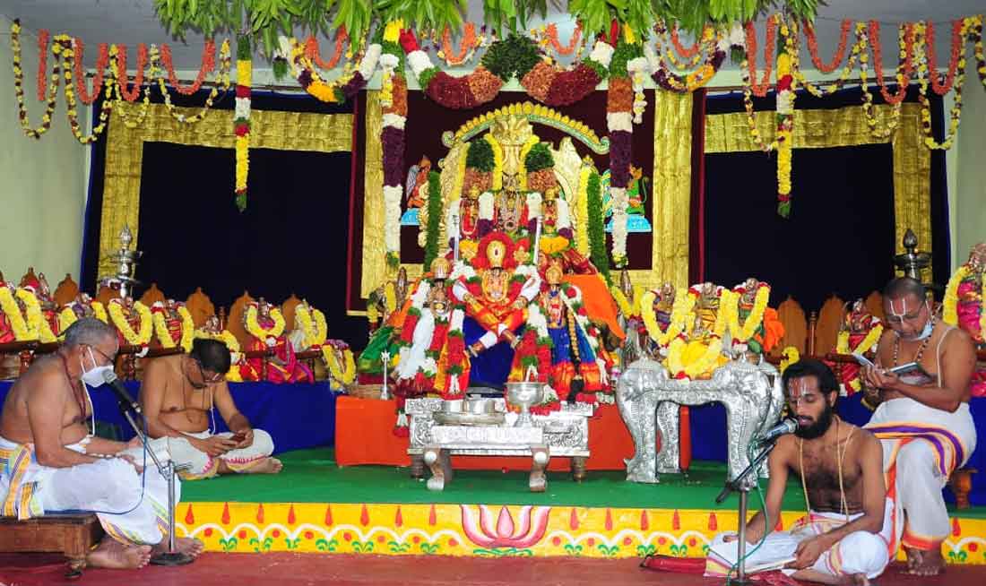 Dhanurmasam | వైభవంగా ధనుర్మాసోత్సవాలు..