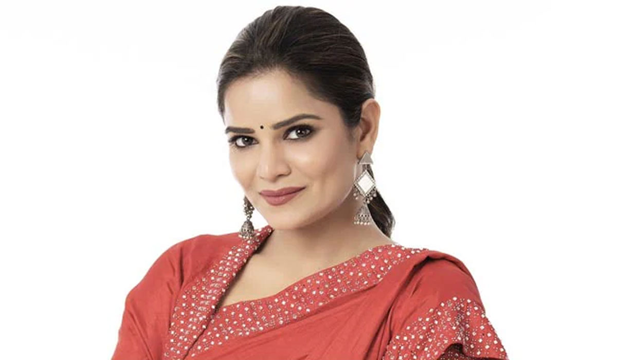 UP Elections |యూపీ రాజ‌కీయాల‌ను కుదిపేస్తున్న ‘బికిని గ‌ర్ల్‌’