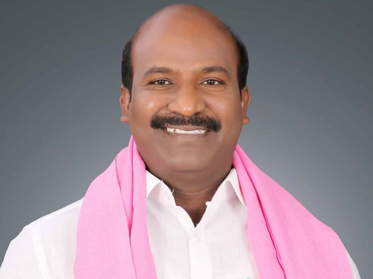 రూ.5.73 కోట్లతో రోడ్ల మరమ్మతులకు నిధులు మంజూరు : ఎమ్మెల్యే చిరుమర్తి