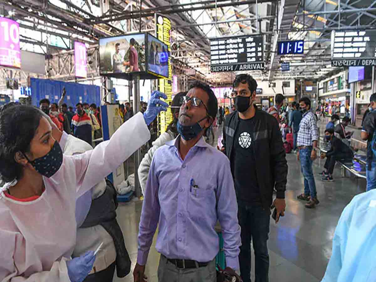 COVID-19 | ముంబైని ముంచెత్తిన క‌రోనా : రికార్డుస్ధాయిలో కేసులు !