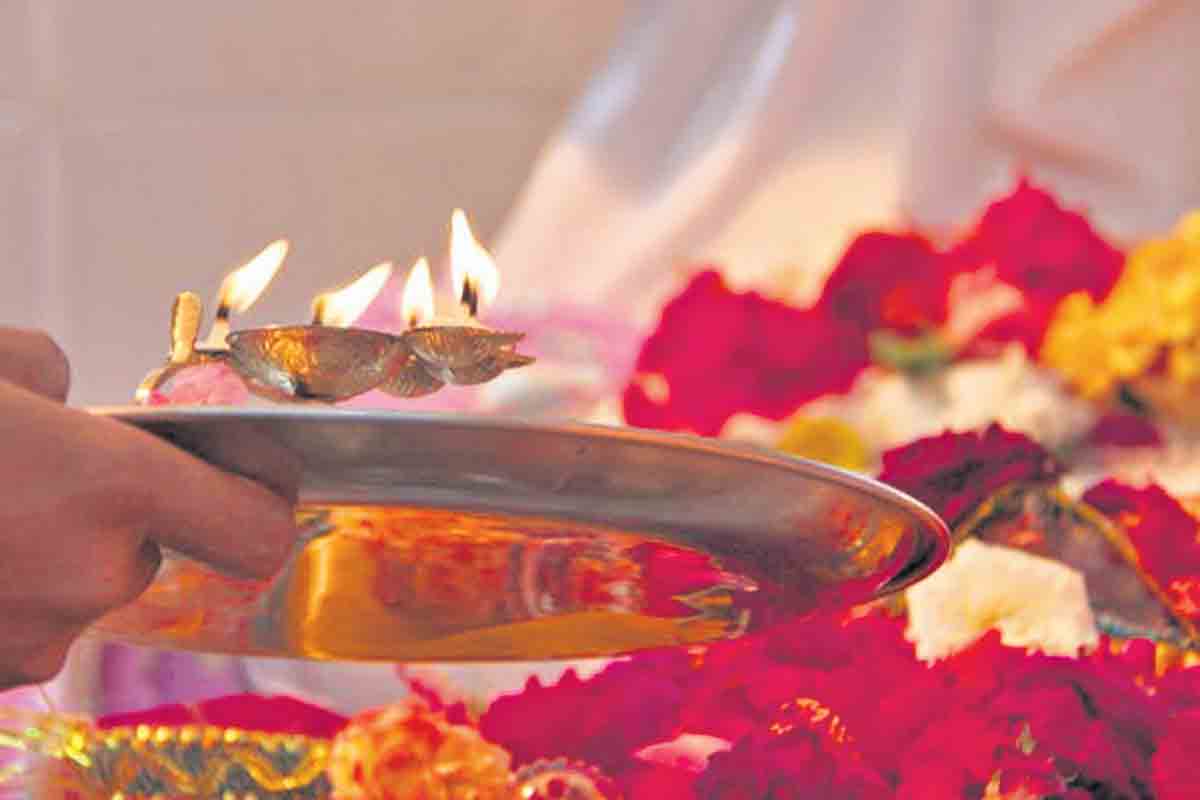 అల్పాహారం చేసిన తర్వాత పూజ చేయవచ్చా?