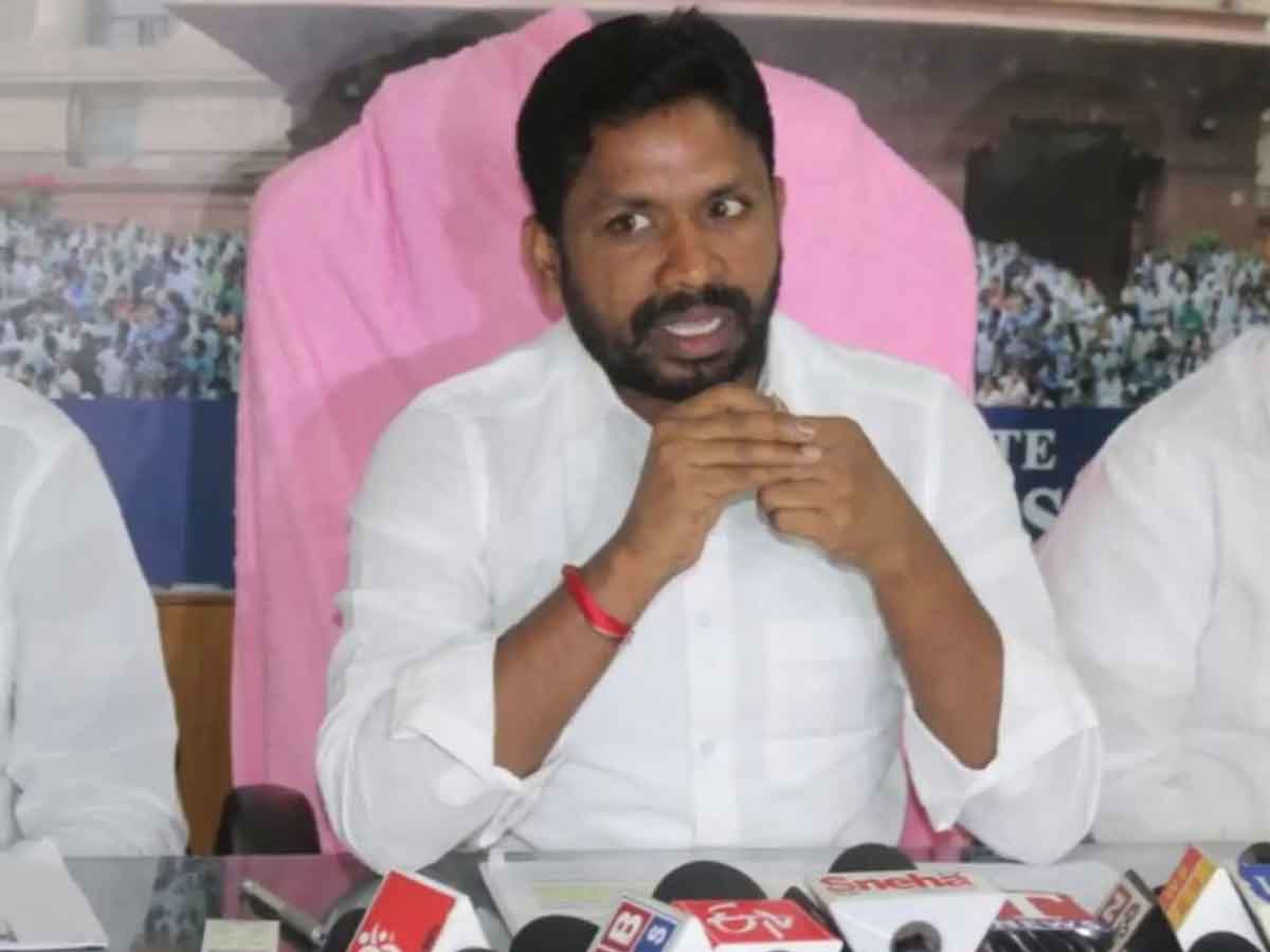 జోక్ ఆఫ్ ది ఇయర్‌గా ఎన్వీఎస్‌ ప్రభాకర్ మాటలు : ఎర్రోళ్ల శ్రీనివాస్‌