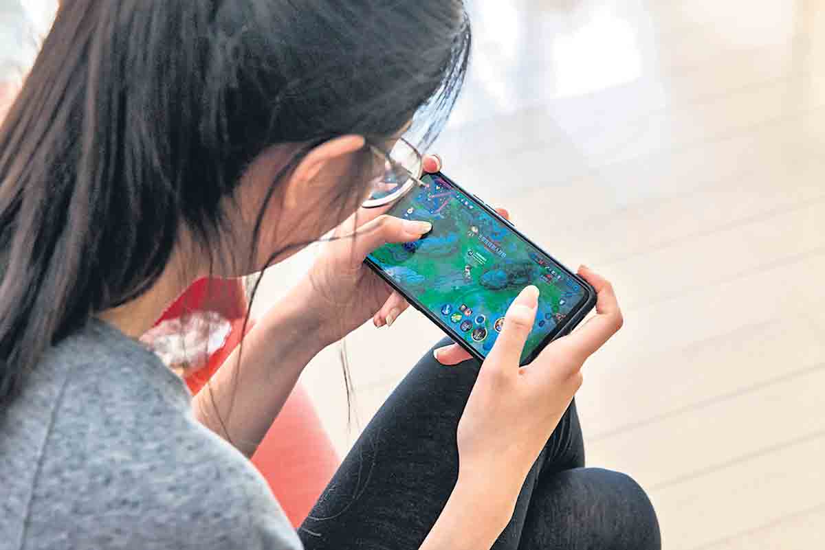 నా కూతురికి..క్రమశిక్షణ తెలియదు!