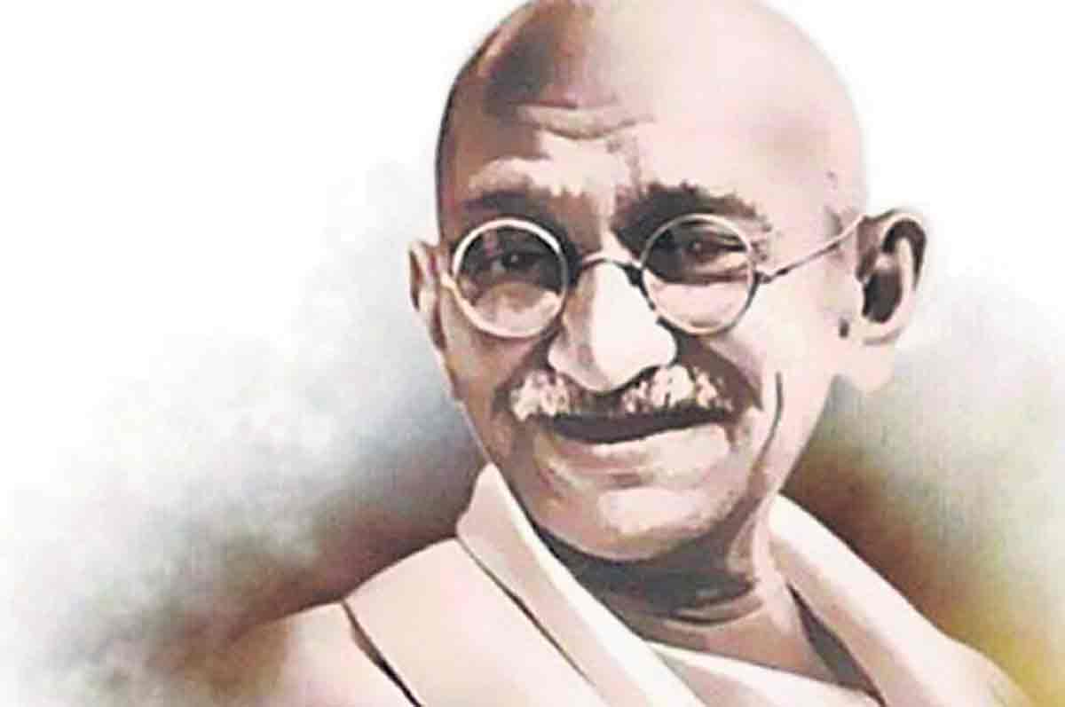 గాంధీజీ మెచ్చిన గీతం.. రిట్రీట్ నుంచి మాయం