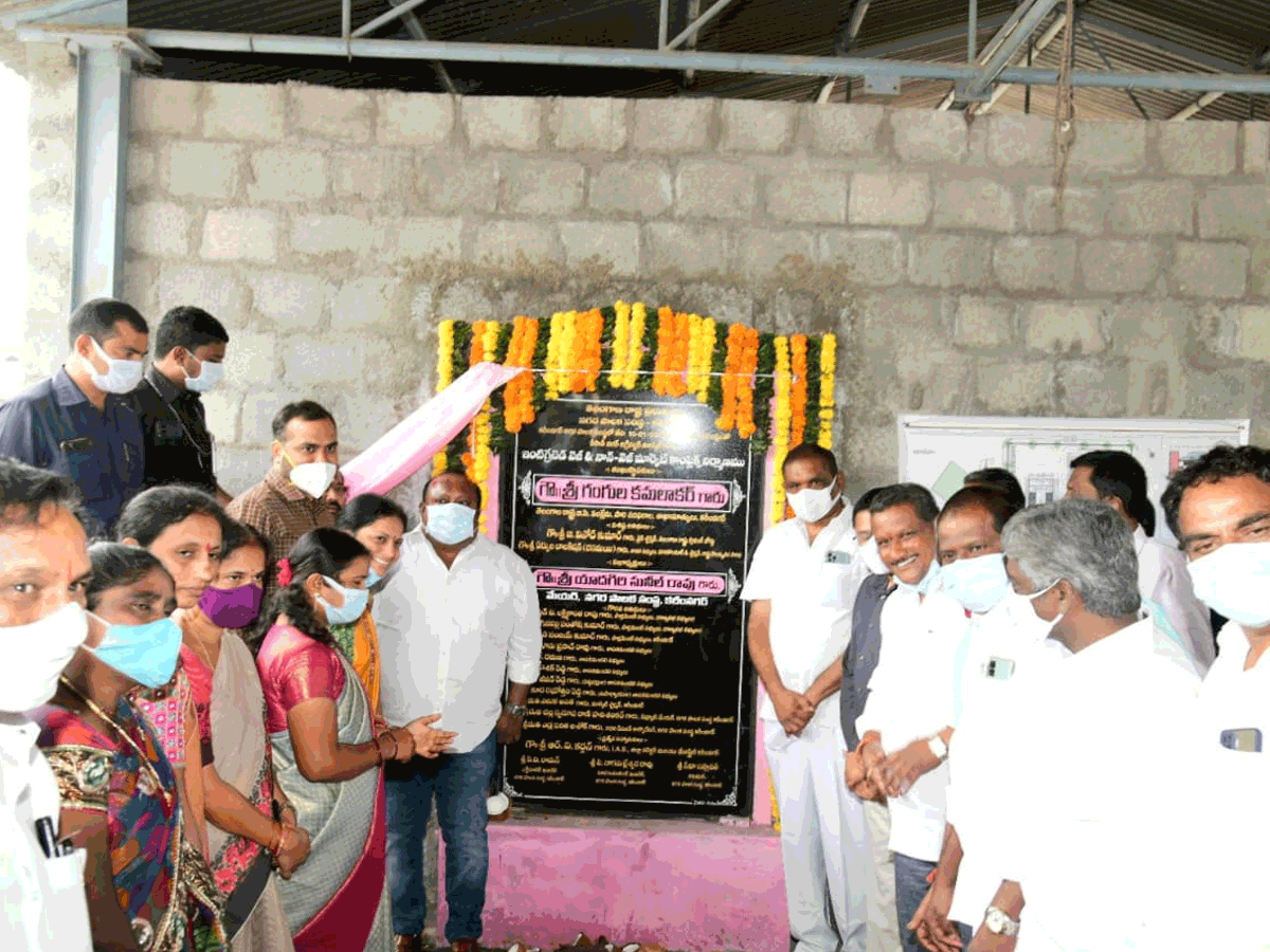 నగరం నలుమూలలా ఇంటిగ్రేటెడ్‌ మార్కెట్లు : మంత్రి గంగుల