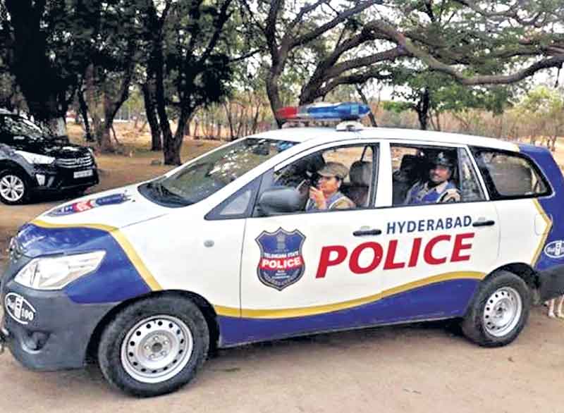 ఊరెళ్తున్నట్లు ప్రచారాలొద్దు