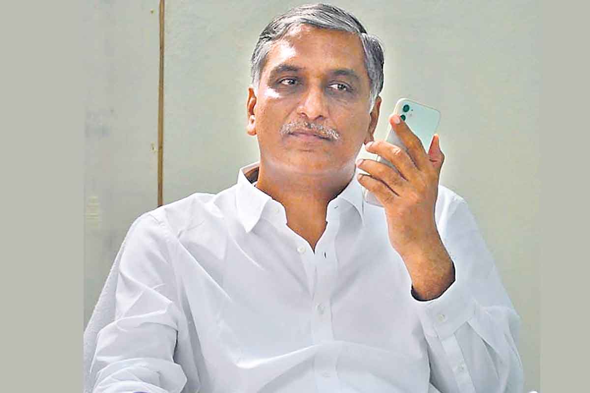 కేసీఆర్‌ రైతుబంధు.. కేంద్రం రాబందు