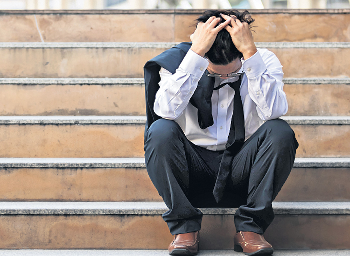 నిరుద్యోగ భారత్‌.. ఉద్యోగాల్లేవ్‌.. ఉపాధీ లేదు