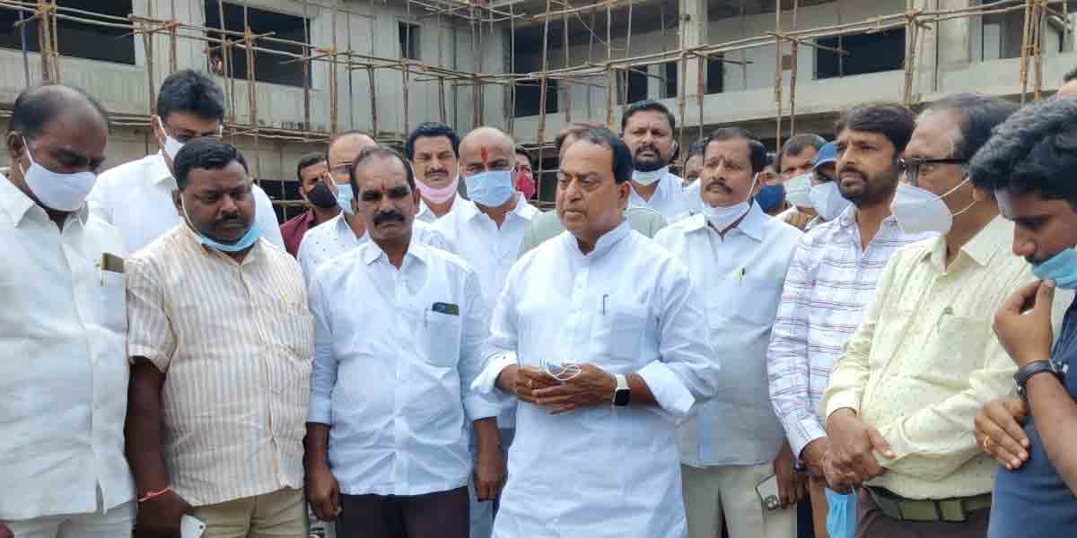 ఏప్రిల్‌ కల్లా పనులు పూర్తి చేయాలి : మంత్రి ఐకే రెడ్డి