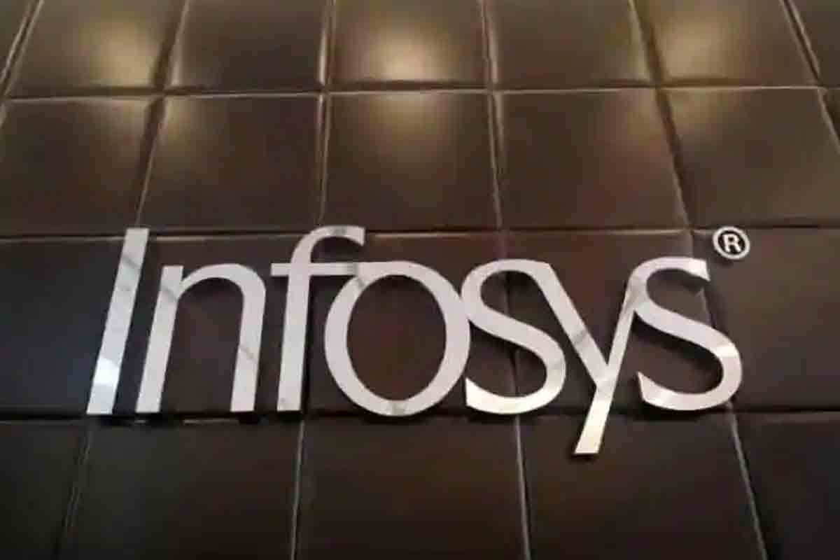 ఇన్ఫీ అదుర్స్‌