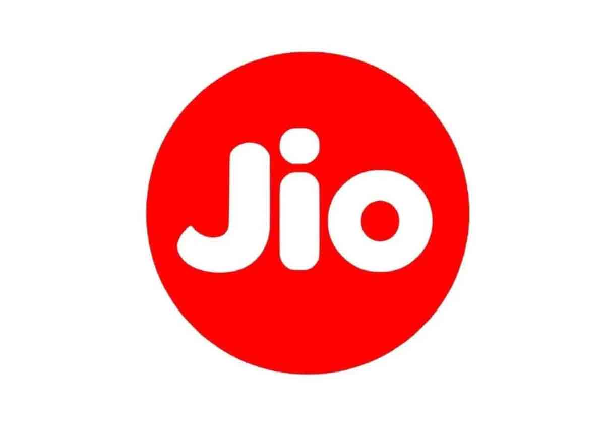 Jio New Prepaid Plan: జియో న్యూ ప్లాన్.. ఒక్క‌సారి రీచార్జ్ చేస్తే ఏడాది వ‌ర‌కు ఫ్రీ వాయిస్ కాల్స్, రోజూ 2.5 జీబీ డేటా