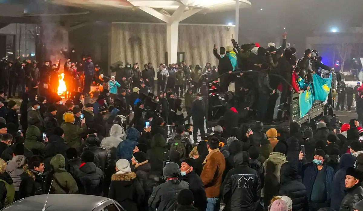 Kazakhstan | క‌జ‌కిస్తాన్‌లో పెట్రో మంట‌లు.. ప్ర‌ధాని రాజీనామా