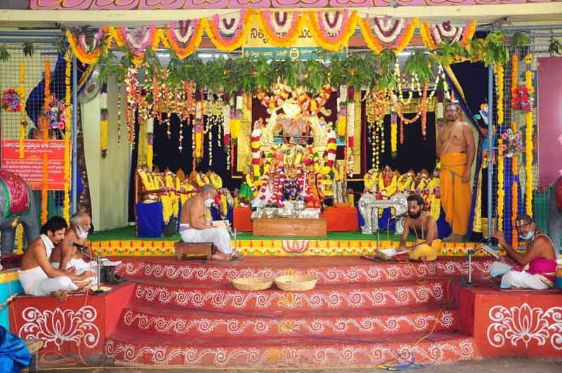 బలరామావతారంలో భద్రగిరీశుడు