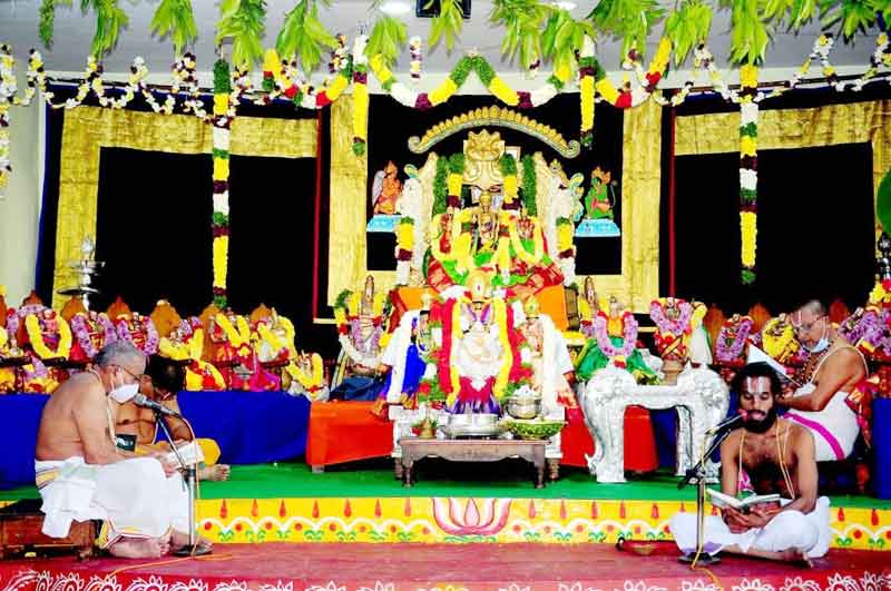 కూర్మావతారంలో రామయ్య