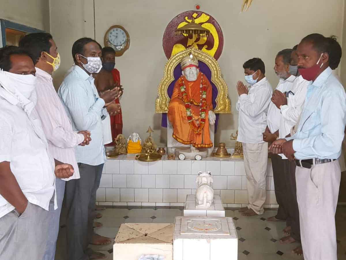 వినోద్ కుమార్, రవిశంకర్ త్వరగా కోలుకోవాలని పూజలు