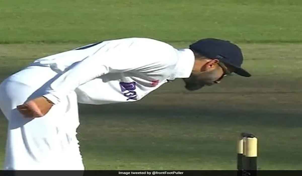 డీఆర్ఎస్ నిర్ణ‌యంపై ఆగ్ర‌హం.. స్టంప్ మైక్ వ‌ద్ద కోహ్లీ ఆవేశం.. వీడియో వైర‌ల్‌