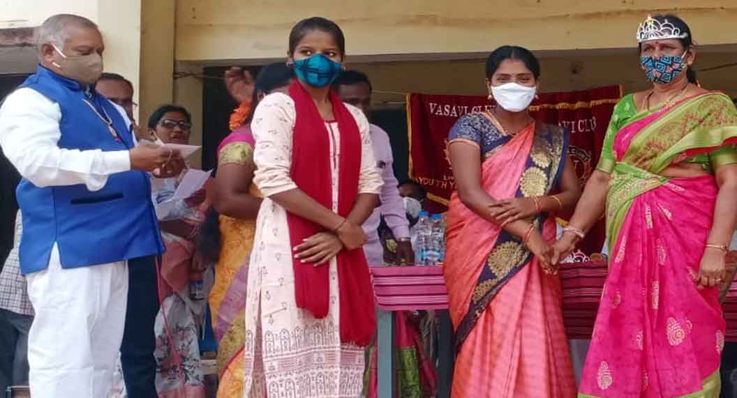 Sankranthi celebrations | వాసవీ క్లబ్ ఆధ్వర్యంలో ముగ్గుల పోటీలు..