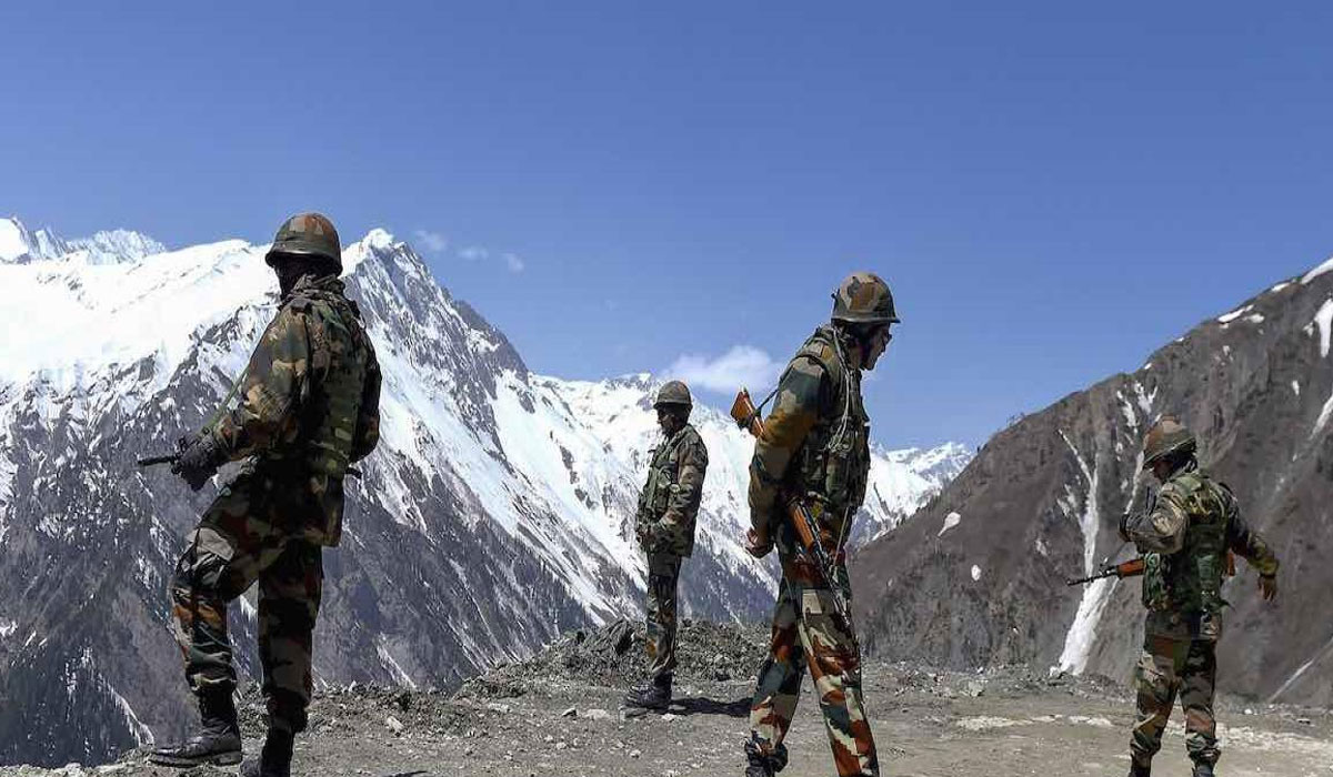 Army | రోబోటిక్ జ‌వాన్లు ప‌హారాలో లేరు.. తేల్చేసిన భార‌త్‌.. చైనా చెప్పింది అబ‌ద్ధ‌మా?